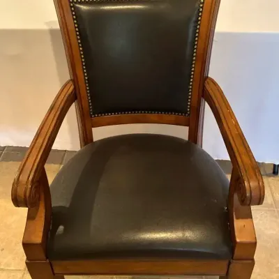 Monarch Valley Arm Chair 