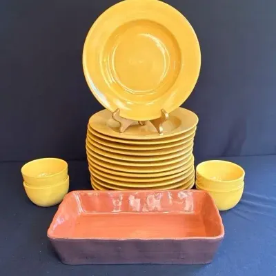 Pier 1 Imports Essential Colours Butter Yellow Plates (14) Soup Bowls(4) & Casserole Dish/Platter