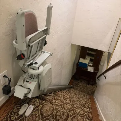 Acorn Superglide 120 Straight Electric Chair Lift | 1st Hr Pickup