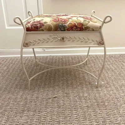 Hollywood Regency-style Wrought-Iron Vanity Stool, Decorative Metal Base with Upholstered Cushion   