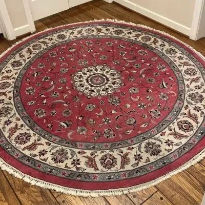 6’ Round Wool Red Oriental Area Rug, Vintage 