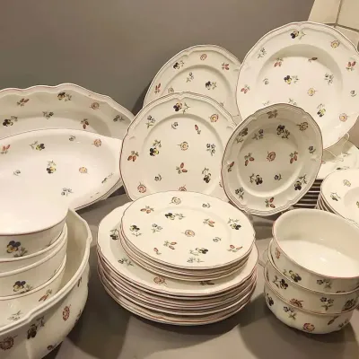 Villeroy& Boch, Luxembourg “Petit Fleur” Fine China, 30 Pieces  