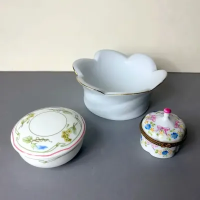 Limoges, Villeroy, Freiberger Boudoir Porcelain, 3 Pieces