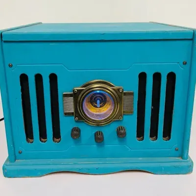 Vintage Style Radio/ Tape/ CD/ Album Player 