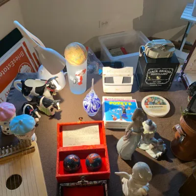 Estate sale photo