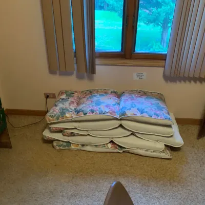 Sale Photo Thumbnail #110