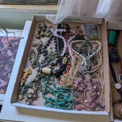 Sale Photo Thumbnail #378