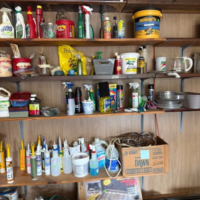 Sale Photo Thumbnail #195: Hedge Trimmer and paint and Misc