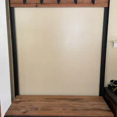  Plow & Hearth Deep Creek Coat Rack And Key Holder 