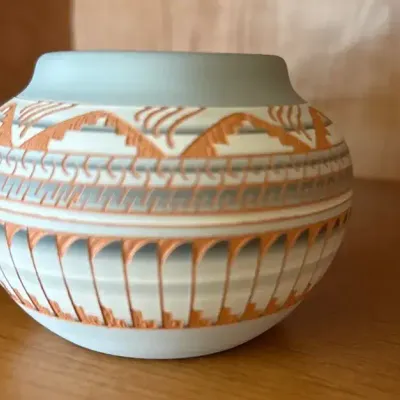 Susie Charlie Navajo Art Pottery 