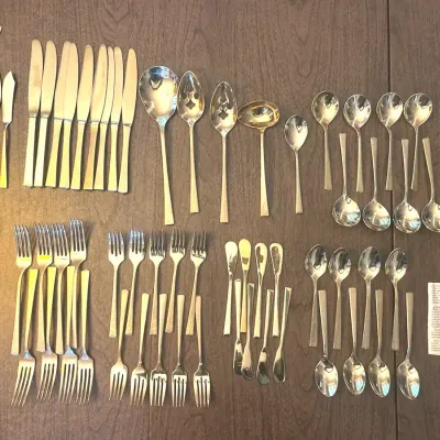 Dirilyte Gold-Tone Flatware 