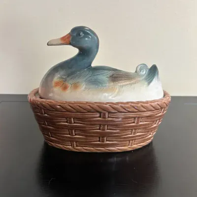 Marhon Occupied Japan Duck on Woven Basket Ceramic Nest Post WWII
