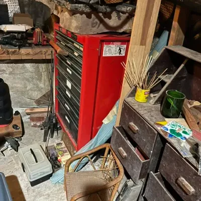 Estate sale photo