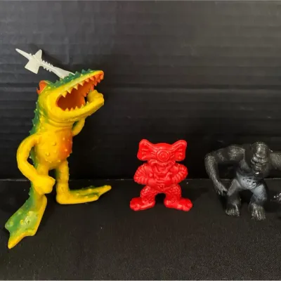 Vintage Action Figures - 1982 Froggacuda The Other World, 1987 Arco Mad Scientist, King Kong