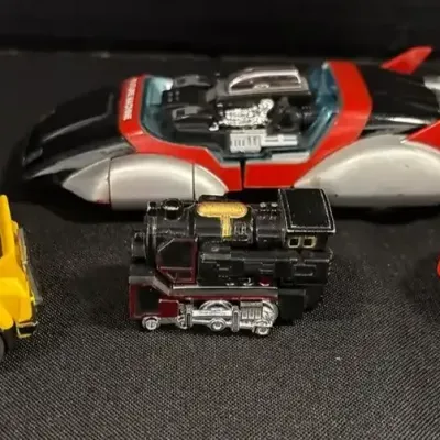 VTG Transforming Vehicles - Transformers Windcharger, GoBots Psycho Future Machine, Sparky, Loco