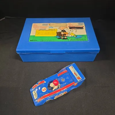 Vintage Peanuts Charlie Brown, Snoopy & Woodstock Pencil Case/Storage Box & Diecast Racecar