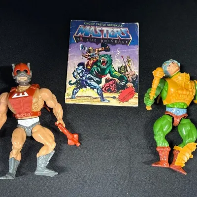VTG Masters of the Universe Mekaneck & Man-At-Arms Figures w Armor, Weapons & Comic - MOTU, He-Man