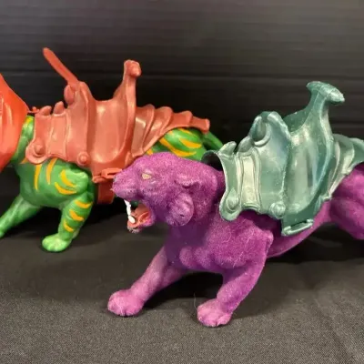 VTG Masters of the Universe Battle Cat & Panthor Figures w Saddles - MOTU, Mattel, He-Man