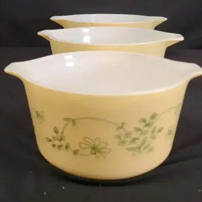 Pyrex Mixing Bowls