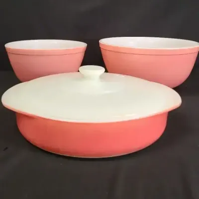 Pretty In Pink Pyrex Pieces 