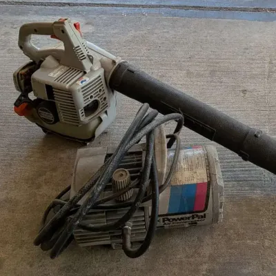 Echo PB-201 Gas Blower & Campbell Hausfeld PowerPal Air Compressor Lot