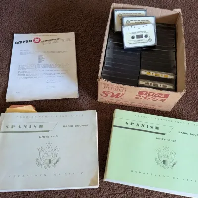 Audio Cassette Lecture Series Federalist Papers Economics Spanish Language