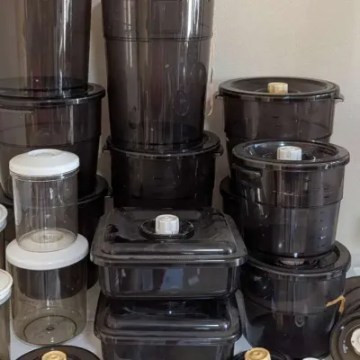 FoodSaver Vacuum Seal Canister Storage Container Kitchen Lot Assorted Sizes