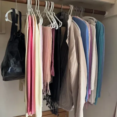 Women's Closet Clothing Lot – Jackets, Sweaters & Accessories (LL Bean, London Fog, AE)