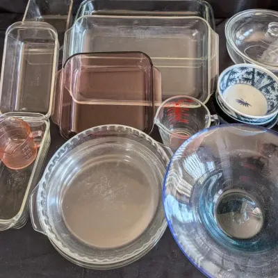 Glass Bakeware Lot Pyrex Pink Depression Measuring Cups Asian Bowls