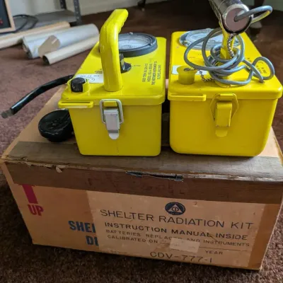 Vintage Civil Defense Shelter Radiation Kit CDV-777-1 Geiger Counters 1975