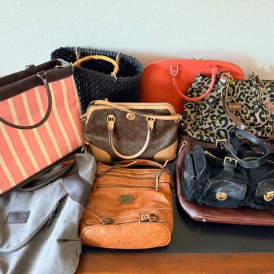 Sale Photo Thumbnail #252
