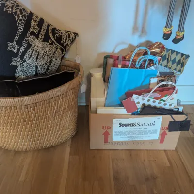 Estate sale photo