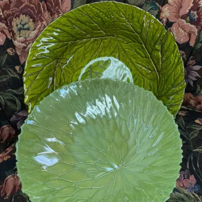 Green majolica style cabbage leaf bowl and plate
