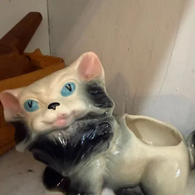 Vintage ceramic cat planter