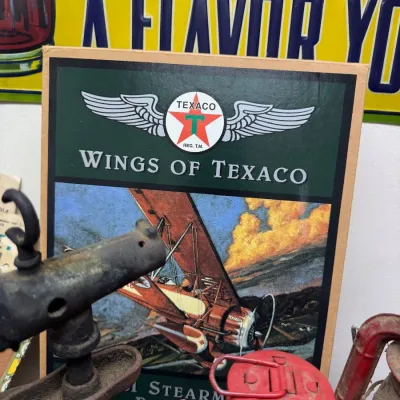 Wings of Texaco 1931 Stearman biplane die-cast bank