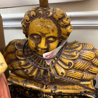 Figural ceramic bust table lamp