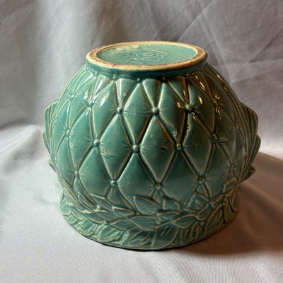 McCoy Pottery Diamond-Quilted Pots (LR3-SF)