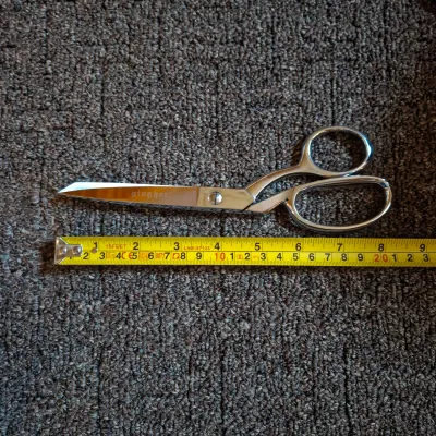Large Sewing and Fabric Lot-Marks & Gingher Scissors & More (BBR1-KD)