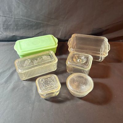 Vintage Refrigerator Storage Ft. Fire King Jadeite Philbe Loaf Pan (LR1-SF)