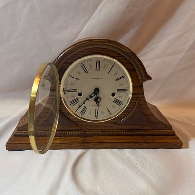 Howard Miller Worthington Arch Mantel Clock (LR2-SF)