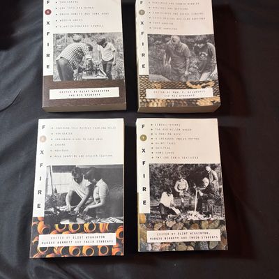 Large Collection of Foxfire Books (LR1-SF)
