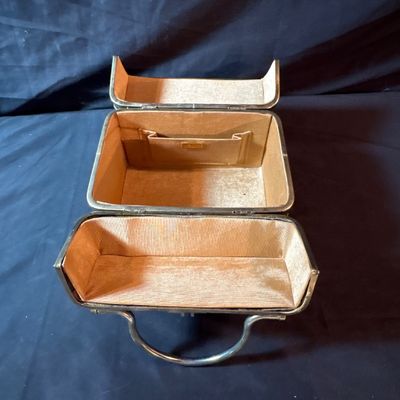 Vintage Lisette NY Train Cases (LR2-SF)