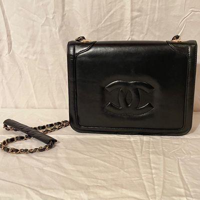 Vintage Chanel Black Leather Flap Bag with Chain Strap (PBC1-KA)