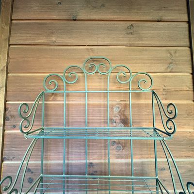 Vintage Style Green Wrought Iron Baker's Rack (BP-SF)