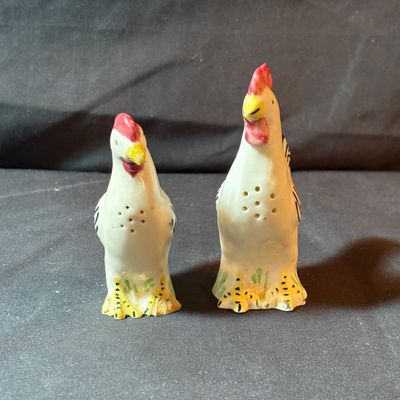 Homco, Carolina Pottery Rooster Figurines & More (LR1-SF)