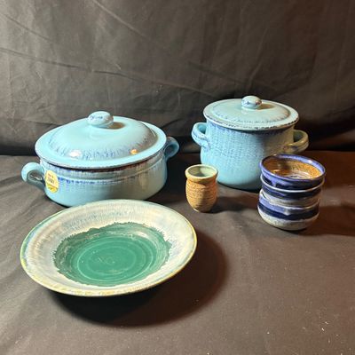 Hues of Blues Pottery Collection (LR1-SF)