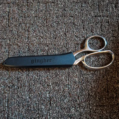 Large Sewing and Fabric Lot-Marks & Gingher Scissors & More (BBR1-KD)