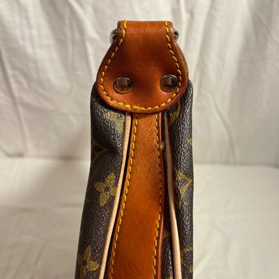 Louis Vuitton Monogram Shoulder Bag (PBC1-KA)