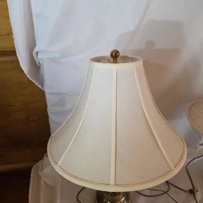 Pair of Brass Finish Table Lamps w/Cream Shades (BBR2-JS)