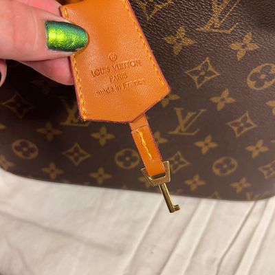 Louis Vuitton Monogram Alma Handbag with Dust Bag (PBC1-KA)